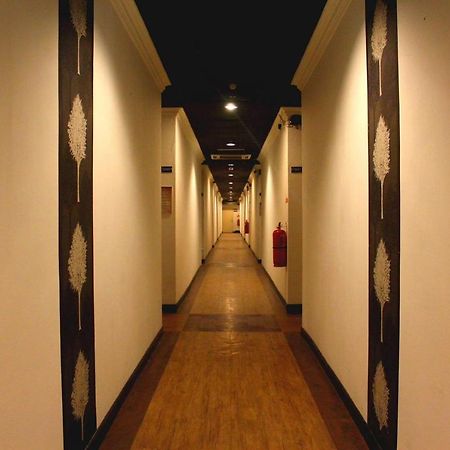 Switz Paradise Hotel - 5 Minute Walk To Centre Point And 10 Minute Walk To Waterfront- Kota Kinabalu Bagian luar foto
