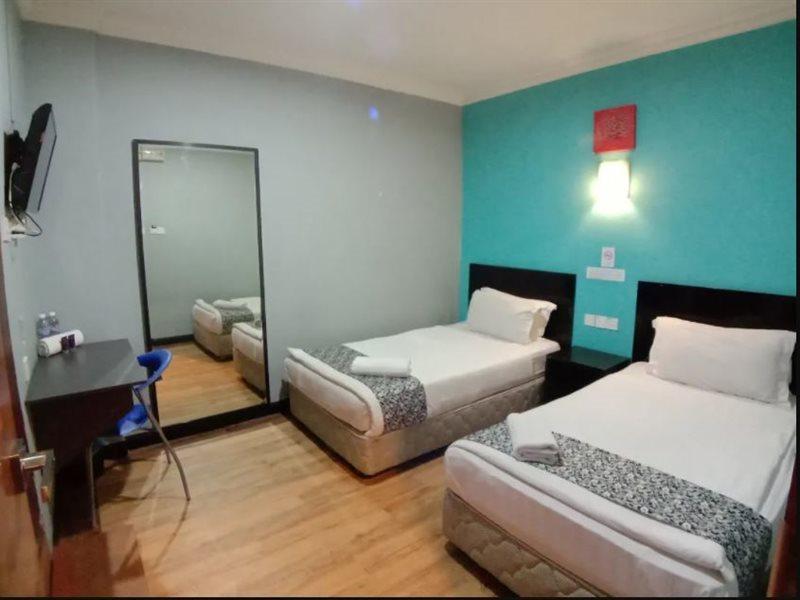 Switz Paradise Hotel - 5 Minute Walk To Centre Point And 10 Minute Walk To Waterfront- Kota Kinabalu Bagian luar foto