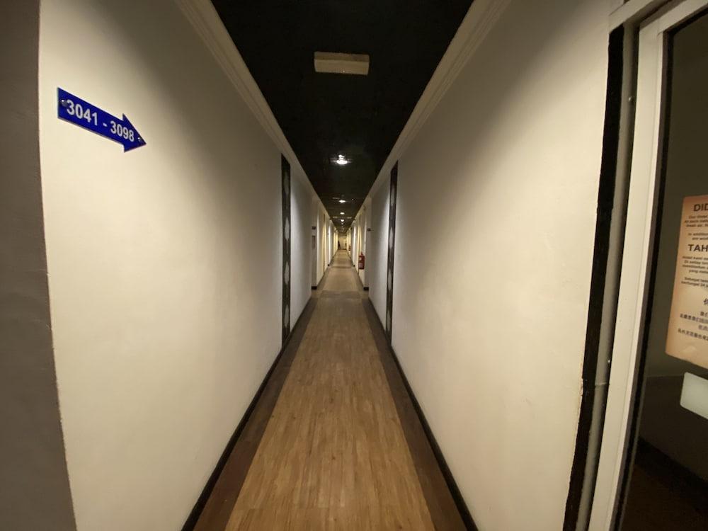 Switz Paradise Hotel - 5 Minute Walk To Centre Point And 10 Minute Walk To Waterfront- Kota Kinabalu Bagian luar foto