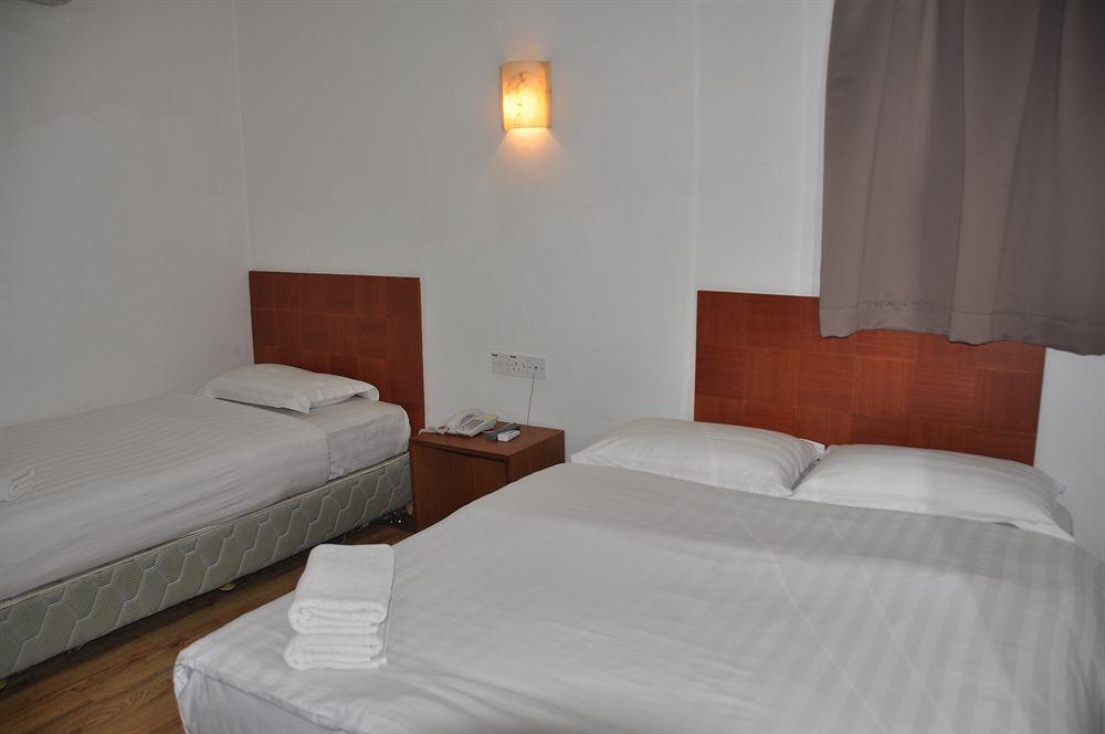 Switz Paradise Hotel - 5 Minute Walk To Centre Point And 10 Minute Walk To Waterfront- Kota Kinabalu Bagian luar foto