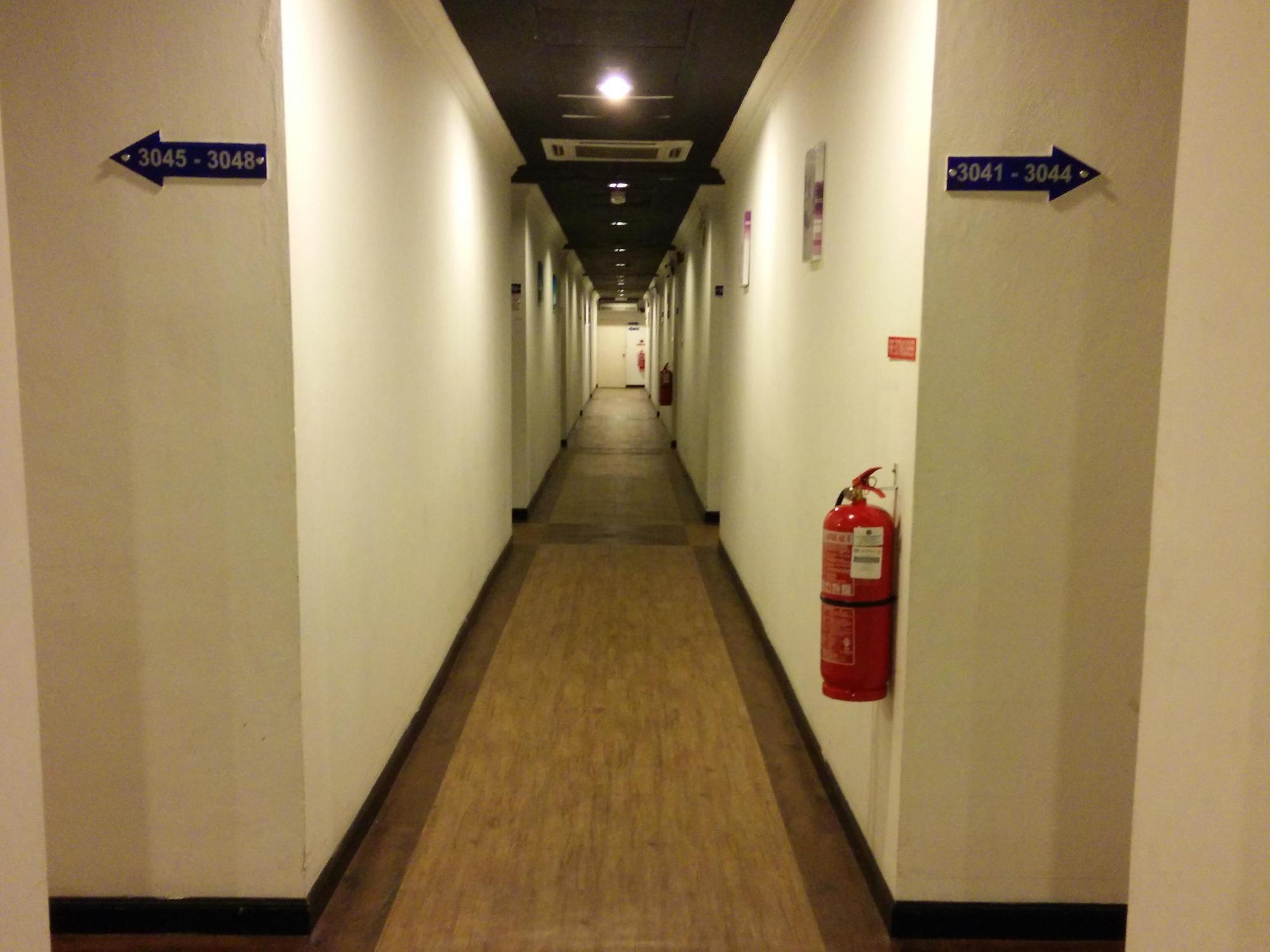 Switz Paradise Hotel - 5 Minute Walk To Centre Point And 10 Minute Walk To Waterfront- Kota Kinabalu Bagian luar foto